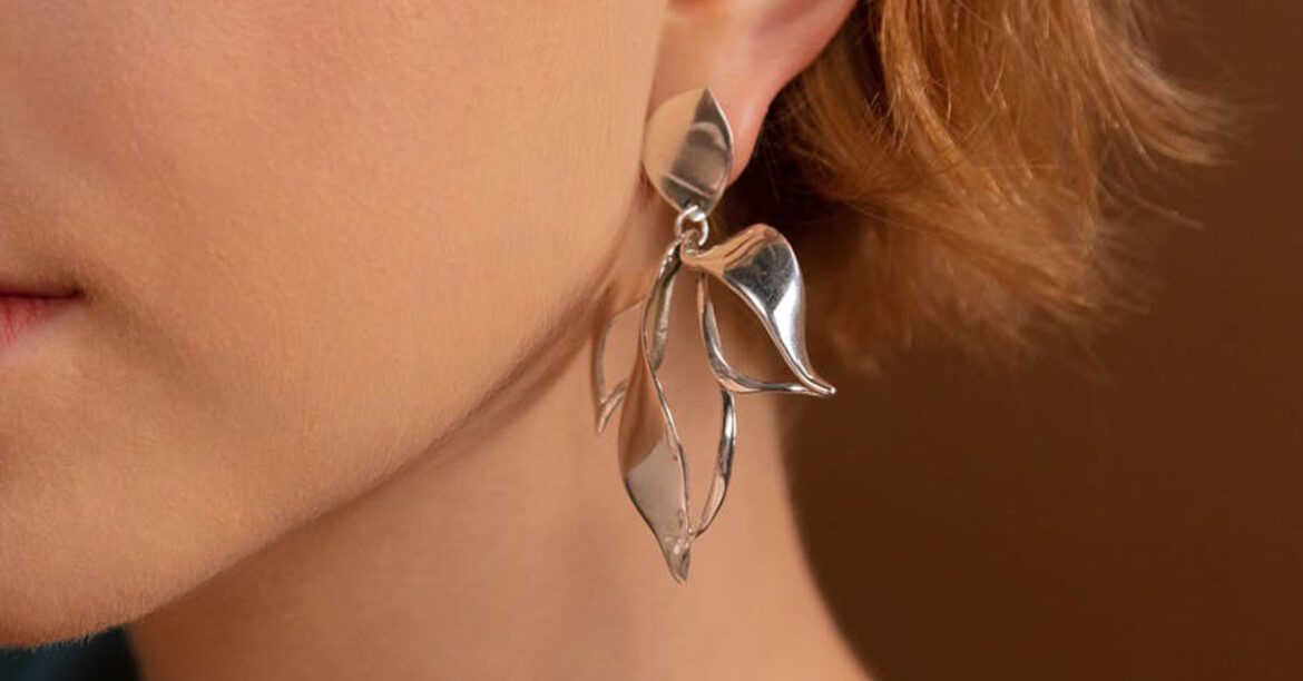 silver earrings silver earrings